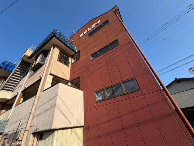 笠間市友部駅前　一棟ビルの間取り
