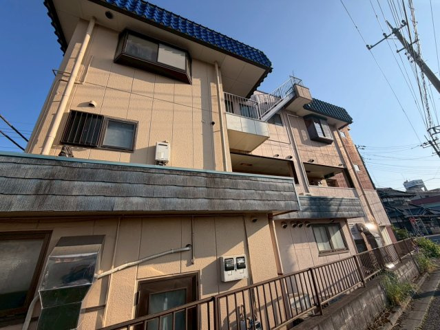 笠間市友部駅前　一棟ビルの外観パース
