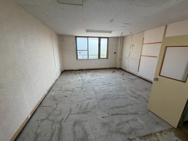 笠間市友部駅前　一棟ビルのその他