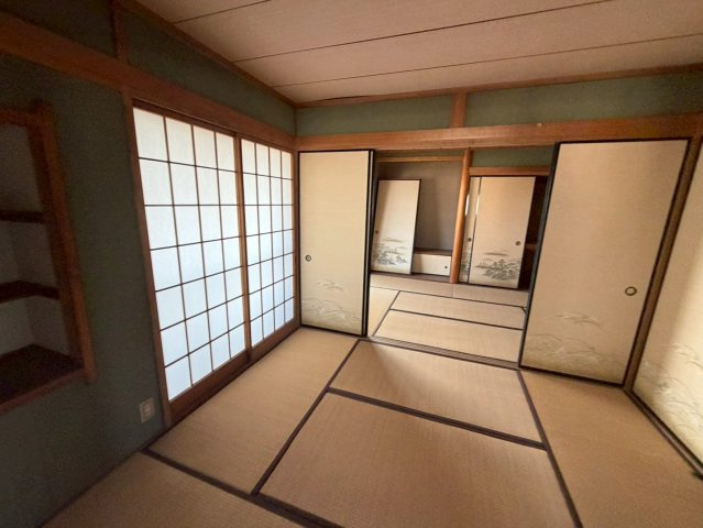 笠間市友部駅前　一棟ビルの和室