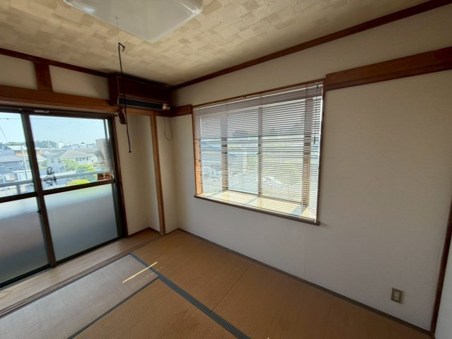 笠間市友部駅前　一棟ビルの和室