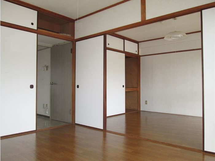 大建アーバンハイツの居間・リビング