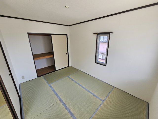 ハイツ野々上の寝室