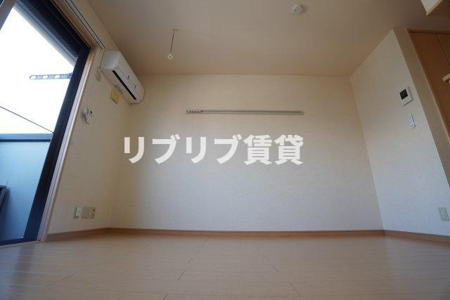 プレジールⅡの居間・リビング
