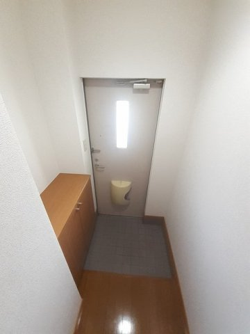 プロスパー六番館の玄関