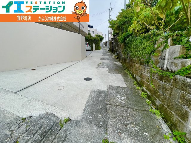 那覇三原２丁目　土地の周辺