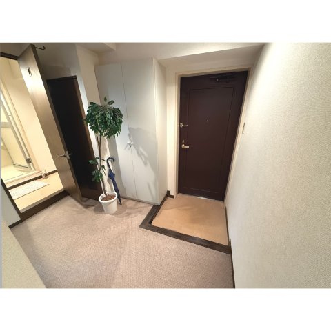 本町中古マンション　プロシード五稜郭の玄関