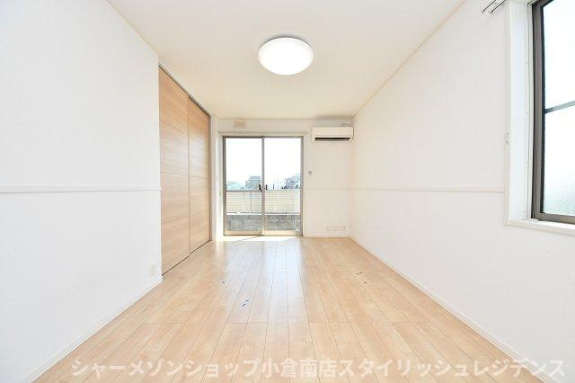 セゾン行橋A棟