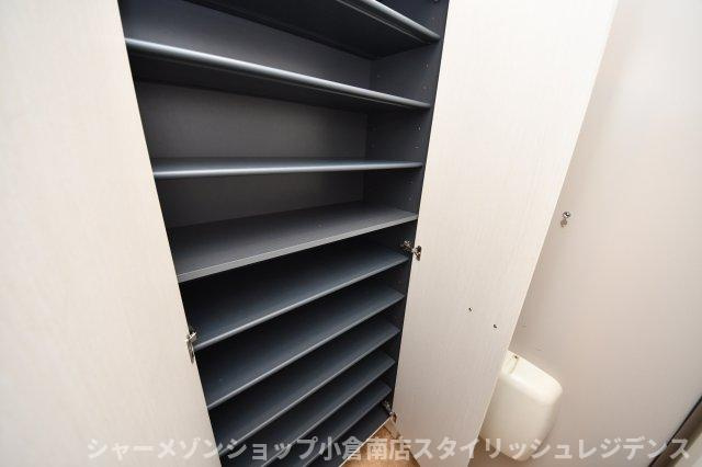 セゾン行橋A棟