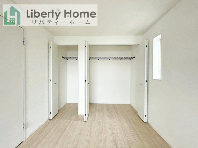土浦市中村南第11　新築戸建　2号棟の収納