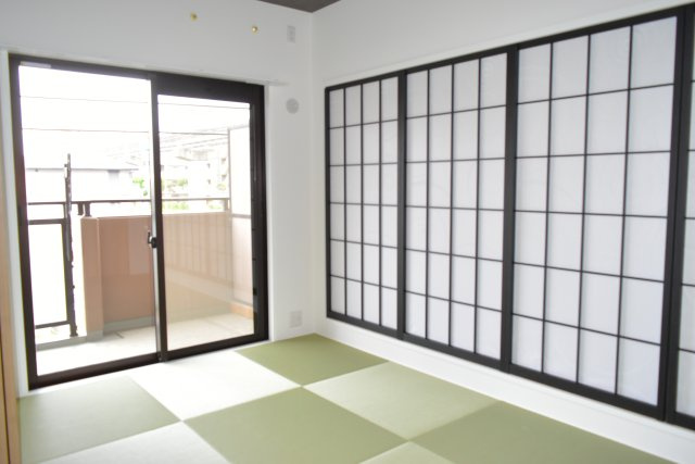 日野市万願寺２丁目の中古マンションの和室
