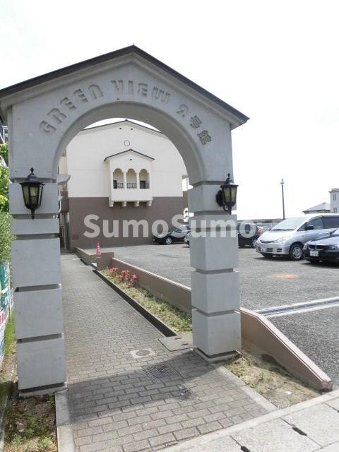 グリーンビュー2号館の外観