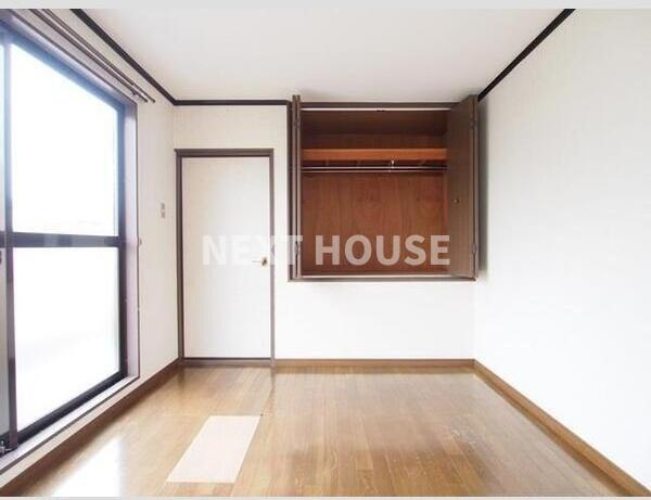 安立2丁目戸建の収納