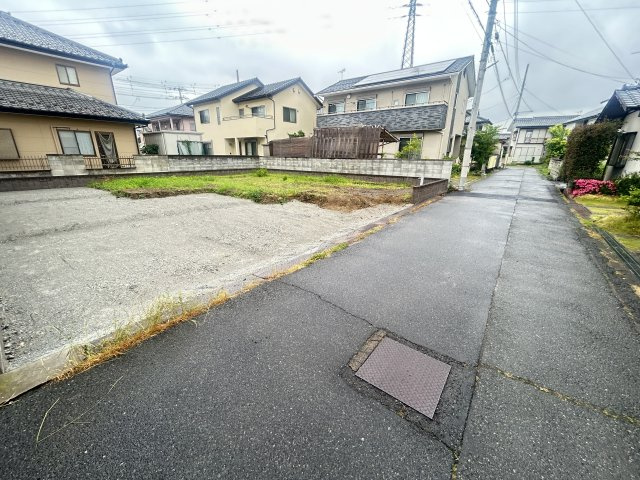 新築　前橋市青柳町第４　Livele Garden.S　１号棟の前面道路含む現地写真|東側接道幅員約4.5ｍ