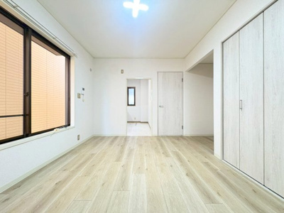 【居間・リビング】 | 豊中市曽根西町1丁目貸家
