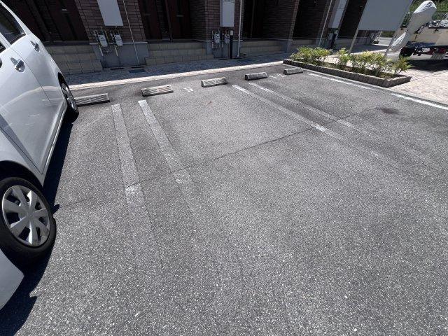 レヤリーライフⅡの玄関