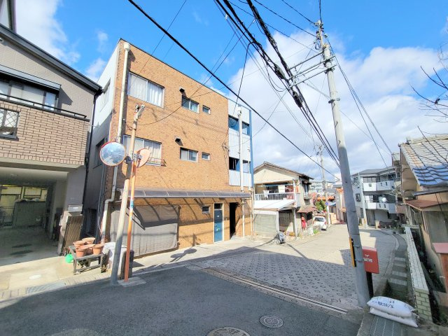 コーポ華の外観