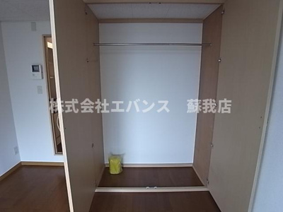 【収納】 | サンフォーレA | 大きなものも収納できそうです