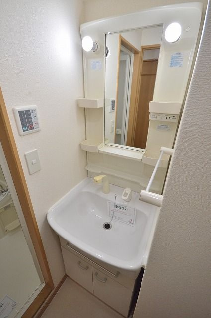 エバー　グリーンの洗面所