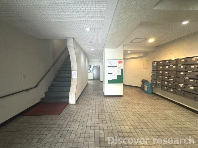 田無マーシャンハイツのエントランス
