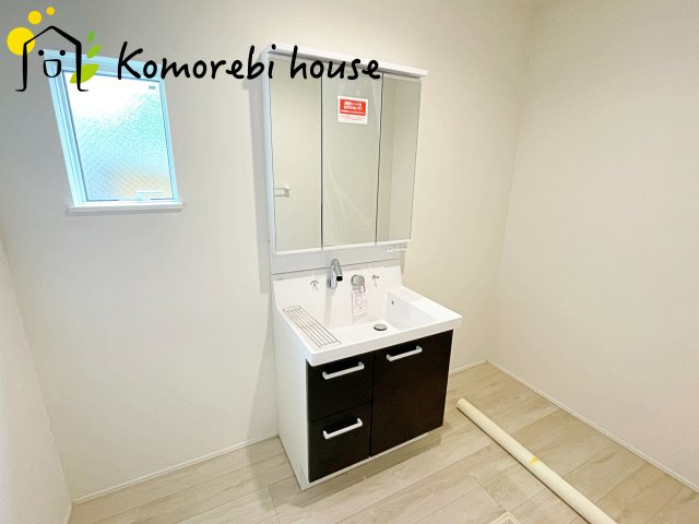 さいたま市西区佐知川　第1期　新築戸建て　リナージュネクスジー　01の独立洗面台|26.5.25　撮影済み