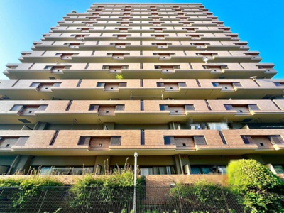 【外観】 | ハイネス住之江公園 | 【ユニットバス新調】綺麗なお風呂で一日の疲れをゆっくり癒してくださいね♪♪