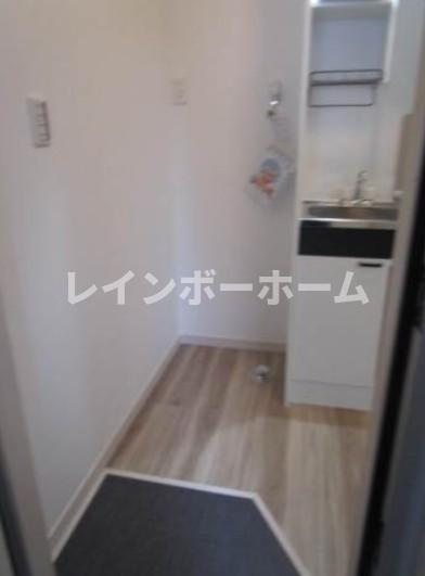プラセル平井の玄関