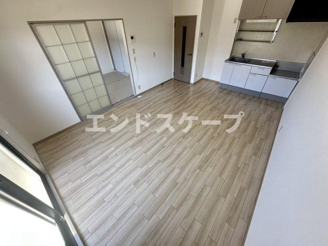 ウイングバードの居間・リビング|高崎、前橋のお部屋探しはエンドスケープまで！お客様の理想お聞かせ下さい♪