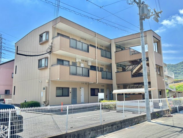 アドニス