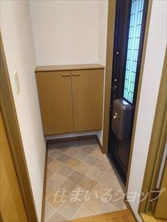 セジュール友清　Ａ棟の玄関|シューズボックス