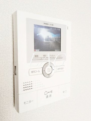 【セキュリティ】 | ドミール | モニター付きインターフォンです。