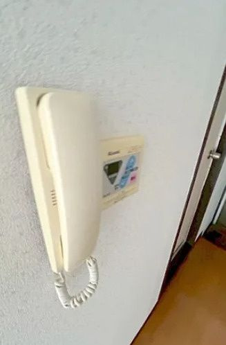 ＭＡＫＩビルの設備
