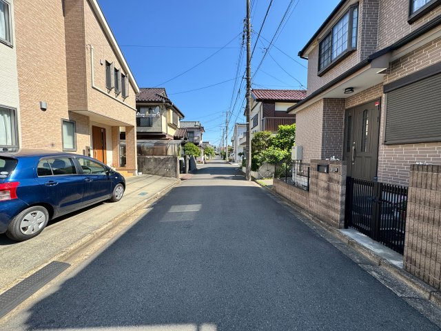 東久留米市前沢3丁目売地の前面道路含む現地写真