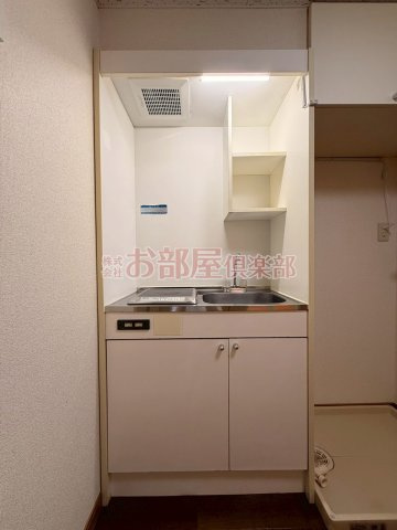 サンシャインのキッチン|コンパクトなキッチンで掃除もラクラク