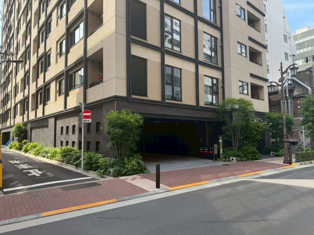 インプレスト東京八丁堀ル・サンクの外観