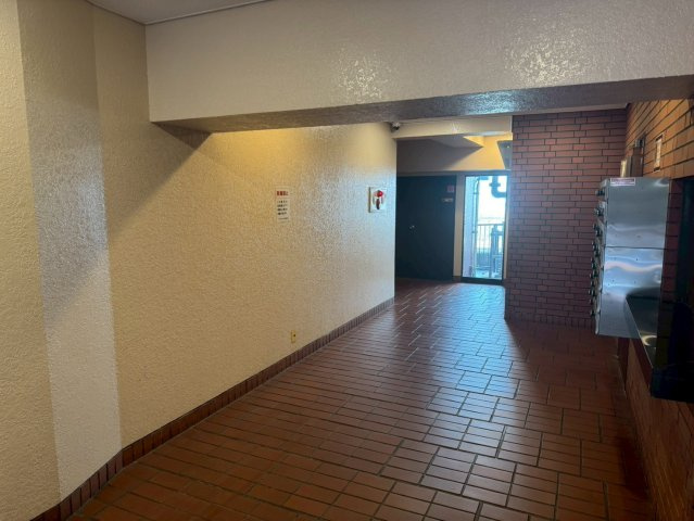 ライオンズマンション八重洲のエントランス