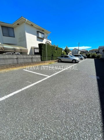 Polarisの駐車場