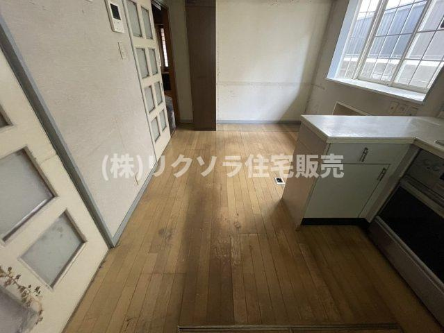 成田西町　中古一戸建てのダイニング|■物件内覧・資金計画相談・住宅ローン相談、リフォーム相談、お問合せ受付中■
※当日・翌日のご内覧、ご相談はお電話でのお問合せがスムーズです！