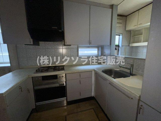 成田西町　中古一戸建てのキッチン|■物件内覧・資金計画相談・住宅ローン相談、リフォーム相談、お問合せ受付中■
※当日・翌日のご内覧、ご相談はお電話でのお問合せがスムーズです！