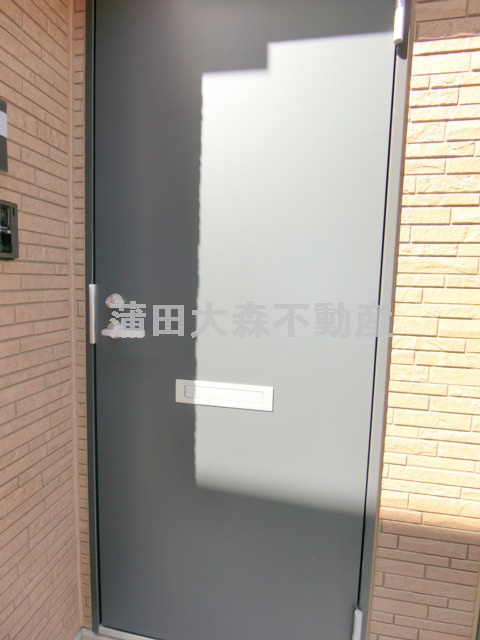 イクシオ下丸子の玄関