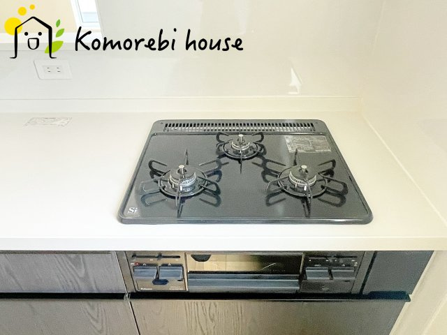 さいたま市西区佐知川　第1期　新築戸建て　リナージュネクスジー　02のキッチン|お料理しやすいキッチンです