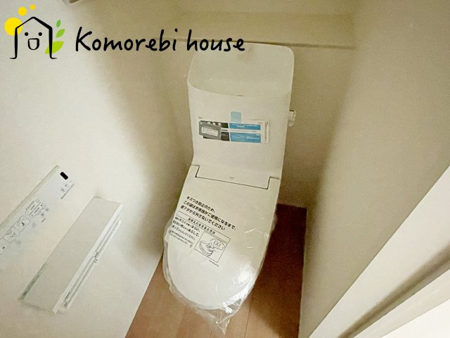さいたま市西区佐知川　第1期　新築戸建て　リナージュネクスジー　02のトイレ|清潔感のあるトイレです