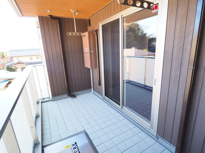 T's TERRACE 大倉山のバルコニー|バルコニー