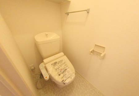 メゾン松之浜Ⅱのトイレ|シンプルで使いやすいトイレです