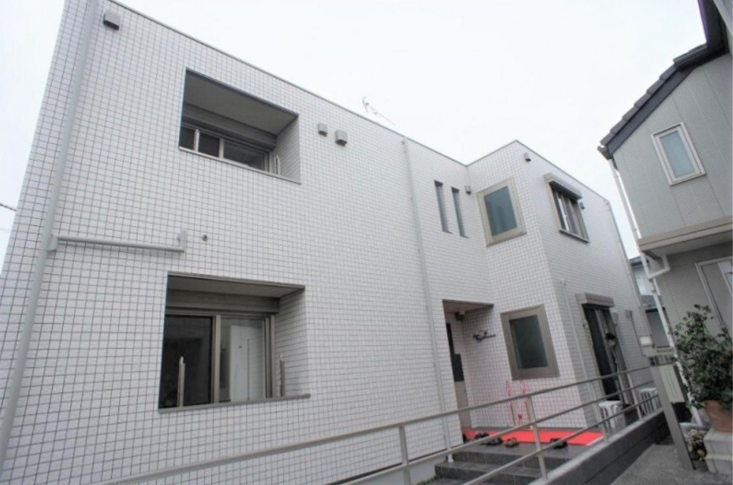 ラシーネ西荻南