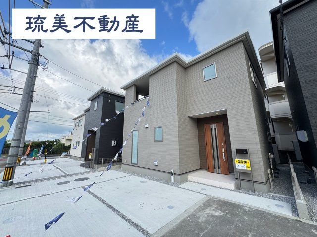 うるま市前原（全10棟）3号棟
