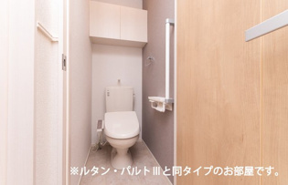 温水洗浄便座ありです☆