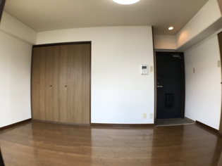 エスリード上甲子園の寝室