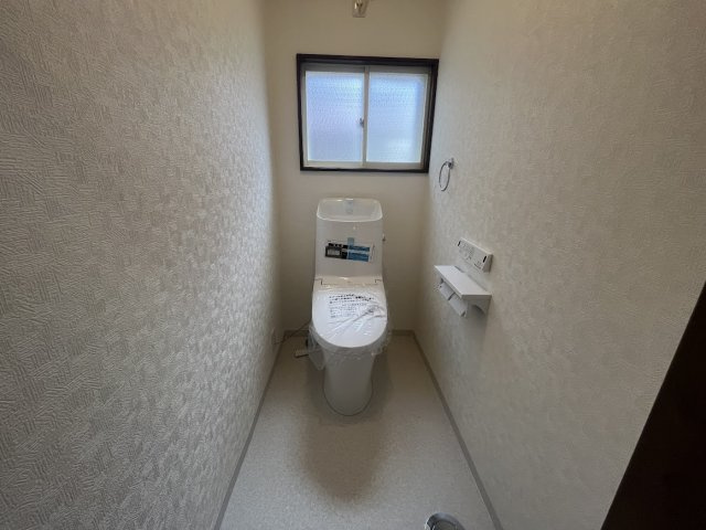 山形市西田5-25-45　の和室|西側　和室６帖