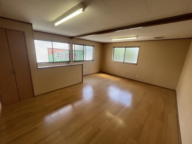 山形市西田5-25-45　の設備|驚きの２階建て倉庫付き！
